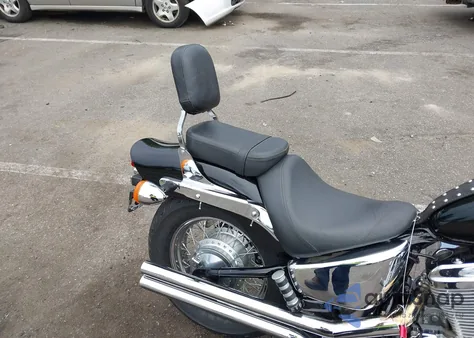 2001 Honda Shadow z USA, uszkodzony, nr VIN JH2PCT1311K221002